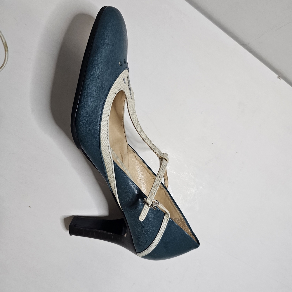 LOFT Women's Teal and Beige T-Strap Flats - Picture 14 of 15